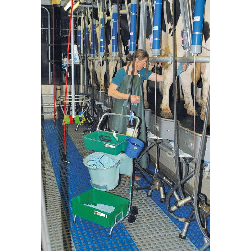 Fahrbarer Pflegewagen