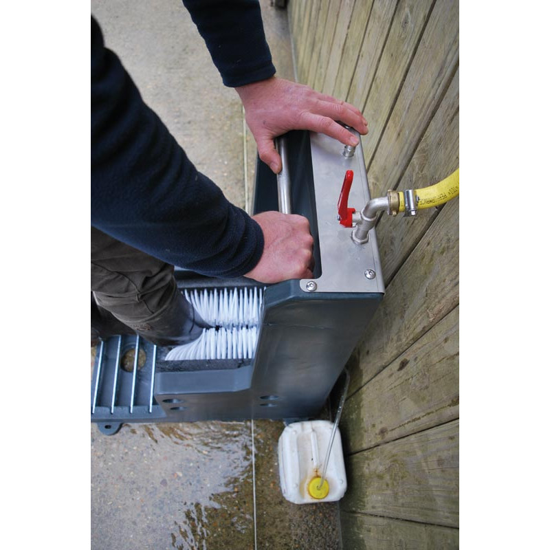 Stiefelreiniger für empfindliche Umgebung. Stiefelreiniger für empfindliche Umgebung.