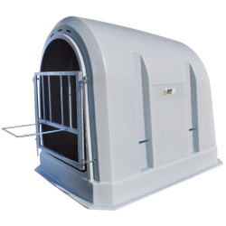 Gittertür mit einfachem Eimerhalter.