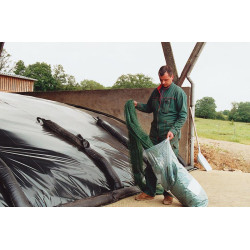 Schutznetz für Silo und Lagergebäude - Länge 12 m Schutznetz für Silo und Lagergebäude - Länge 12 m