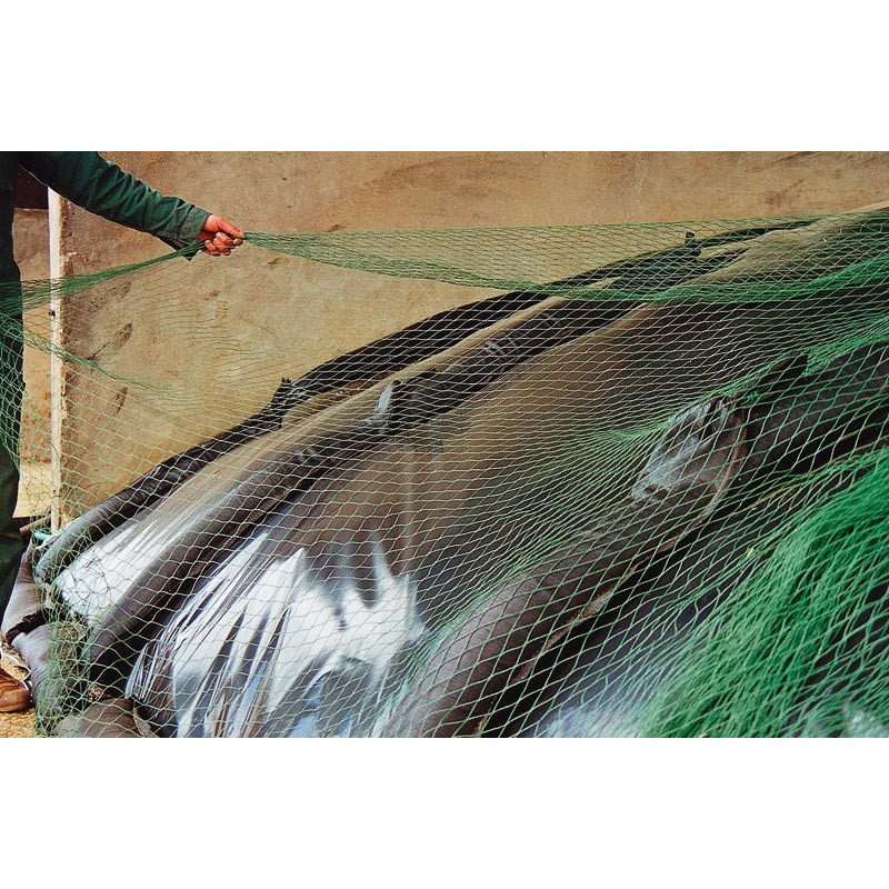 Schutznetz für Silo und Lagergebäude - Länge 12 m Schutznetz für Silo und Lagergebäude - Länge 12 m