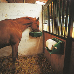 5 bis 10 kg SalzlecksteinHalter 5 bis 10 kg SalzlecksteinHalter