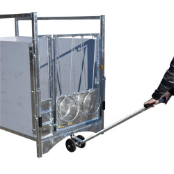 Transportdeichsel für fahrbare kälberboxen