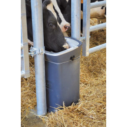 Heizbare POLYSPRING II Tränke mit Schwimmerventil