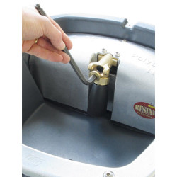 Nicht heizbare POLYSPRING II Drücker-Tränke Nicht heizbare POLYSPRING II Drücker-Tränke