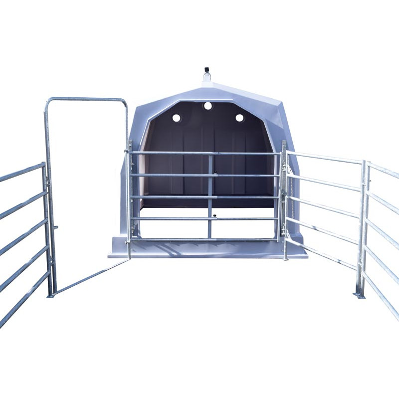 Umzäunung für kollektives Kälberiglu 