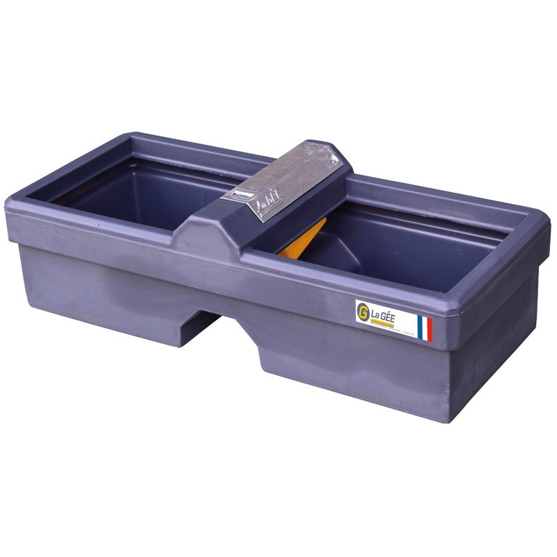 Doppelte 72 M Polybac Tränke mit Innenrand Doppelte 72 M Polybac Tränke mit Innenrand