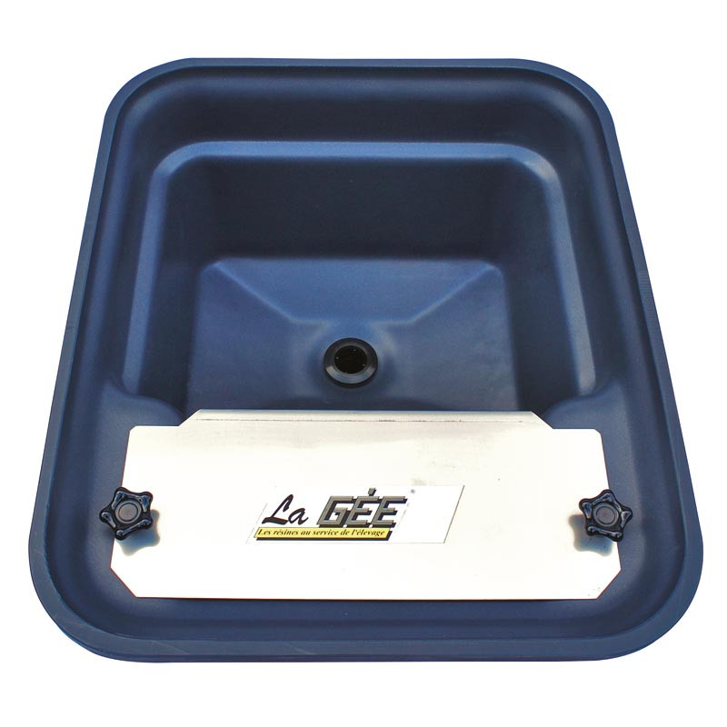 Einfache Polybac 30 M Tränke mit Vollrand und Befestigungsrahmen Einfache Polybac 30 M Tränke mit Vollrand und Befestigungsrahmen